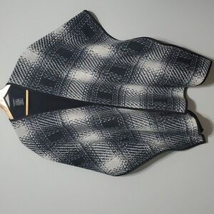 Ike Behar Wrap sweater women's sz one size cape black grey gray plus comfy wrap